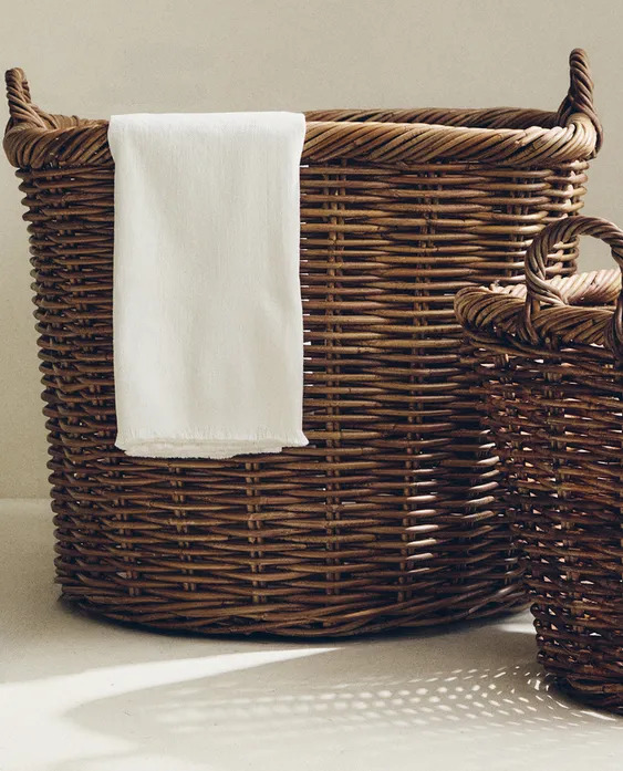 Leaf basket